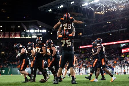 Oregon State right tackle Taliese Fuaga named Walter Camp second-team All American