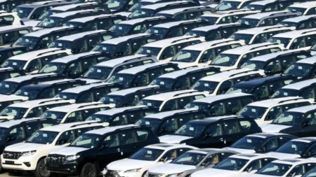 Will car prices drop in 2024? Here’s what an auto expert predicts