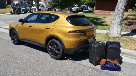 <h6><u>Dodge Hornet R/T Luggage Test: How much cargo space?</u></h6>